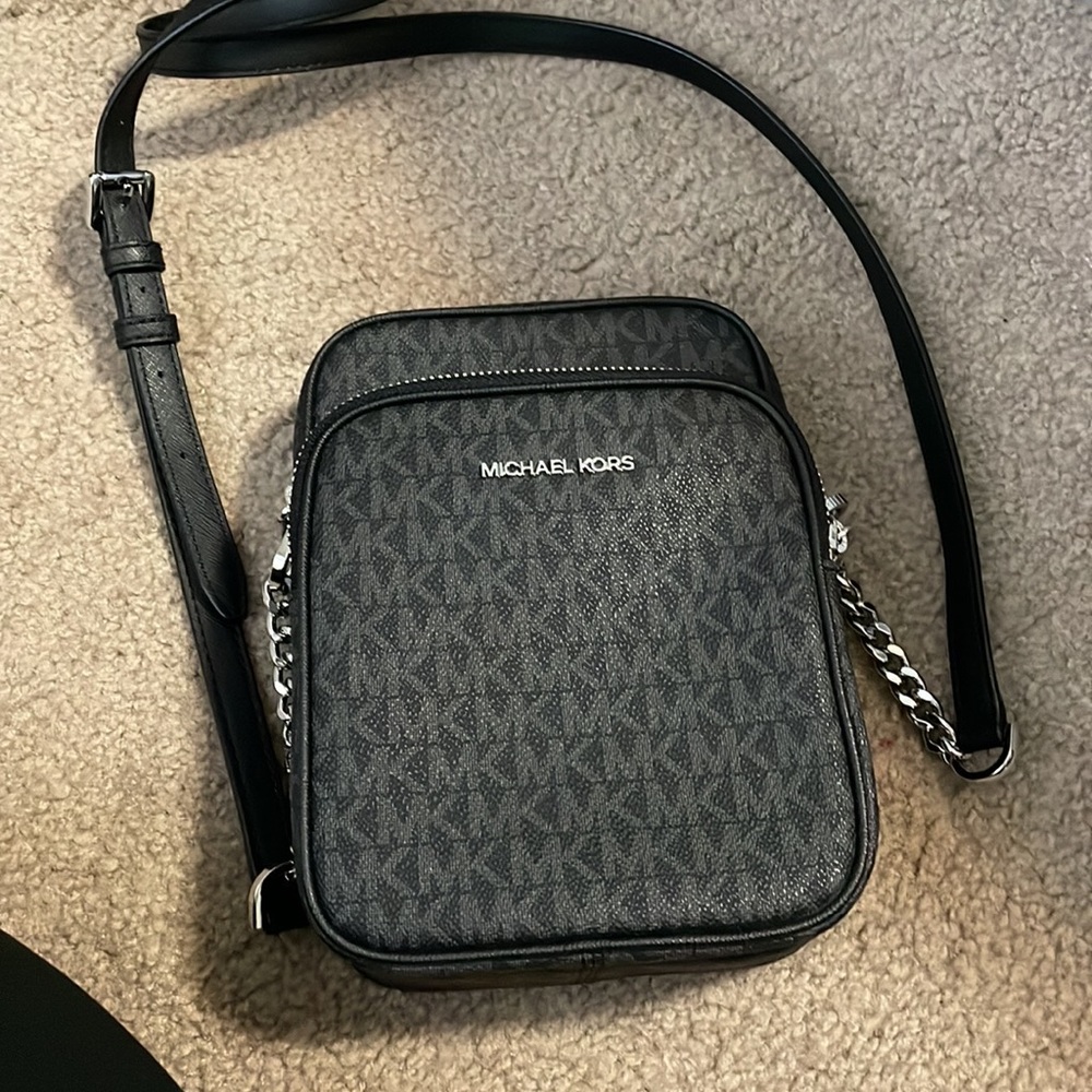 Michael Kors Jet Set Travel Signature PVC Medium Logo Chain Crossbody Flight Bag